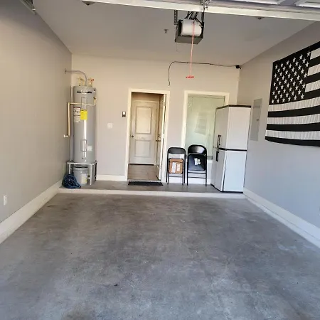 Modern, Private, Smart 4 Bedroom Condo In Desirable Location In Mcallen With Pool! Exterior photo