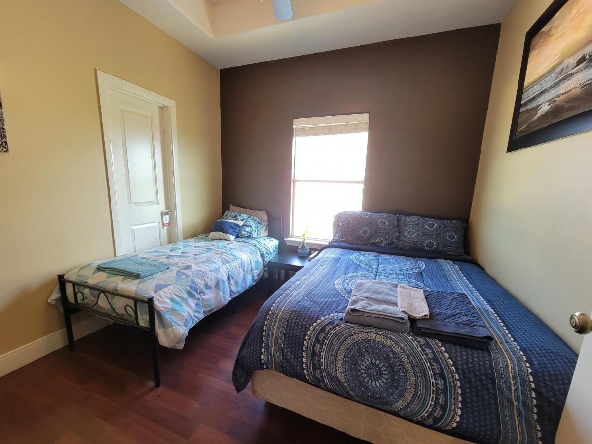 Modern, Private, Smart 4 Bedroom In Desirable Location In With Pool! McAllen